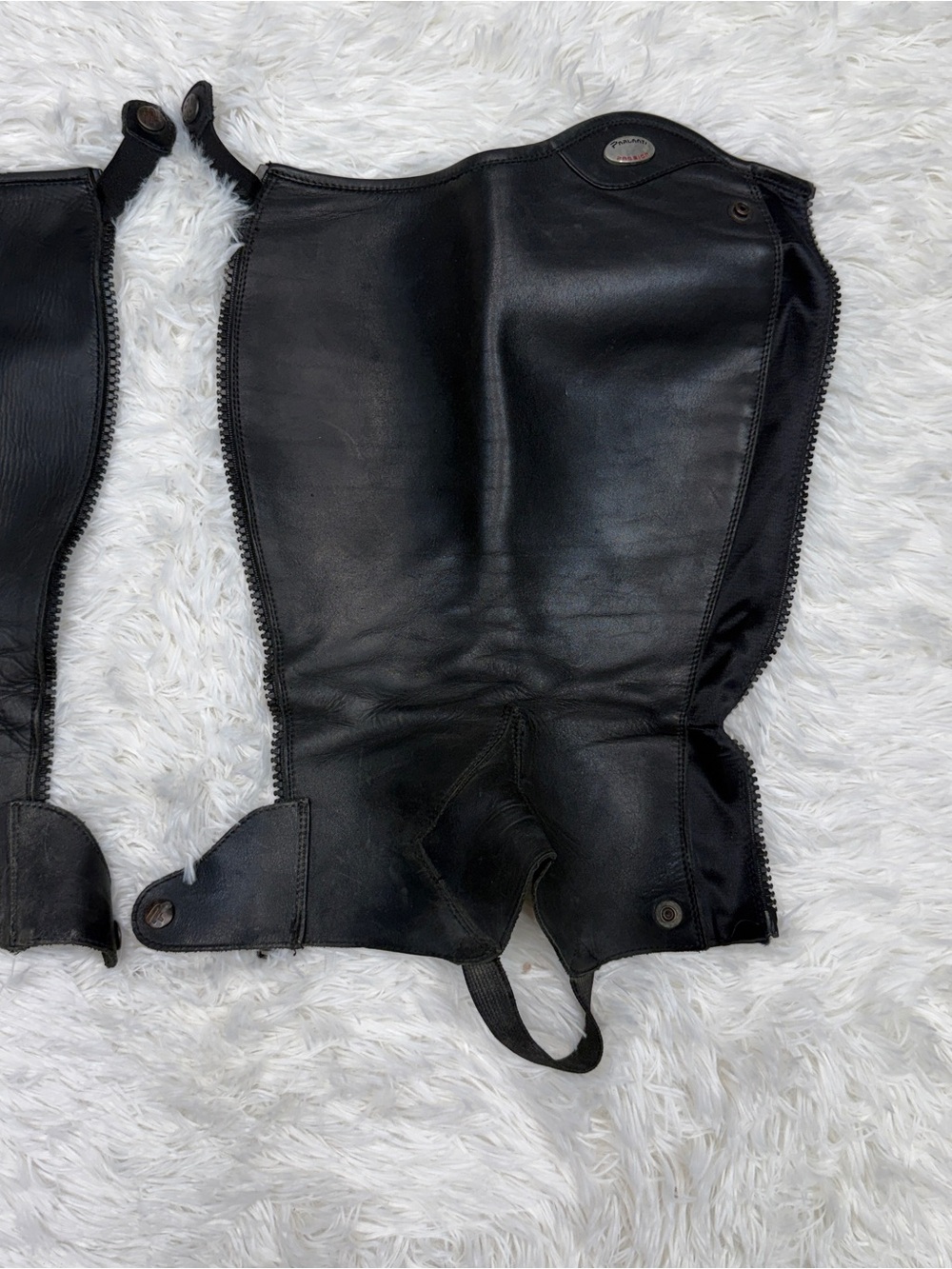Black Parlanti Leather English Horseback Riding Half Chaps. Good Condition. - Picture 4 of 9